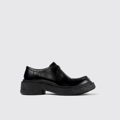 Side view of Vamonos Black Leather Lace-Up Shoes