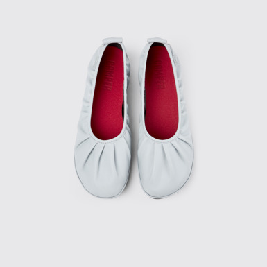 Right Graue Damenballerinas aus Leder