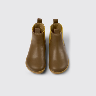 Overhead view of Peu Brown leather ankle boots for kids