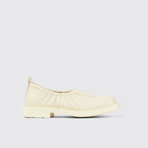 Image of Side view of MIL 1978 White Leather Shoe
