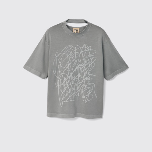 Image of Side view of T-Shirt Gray Mineral Dye Boxy T-Shirt