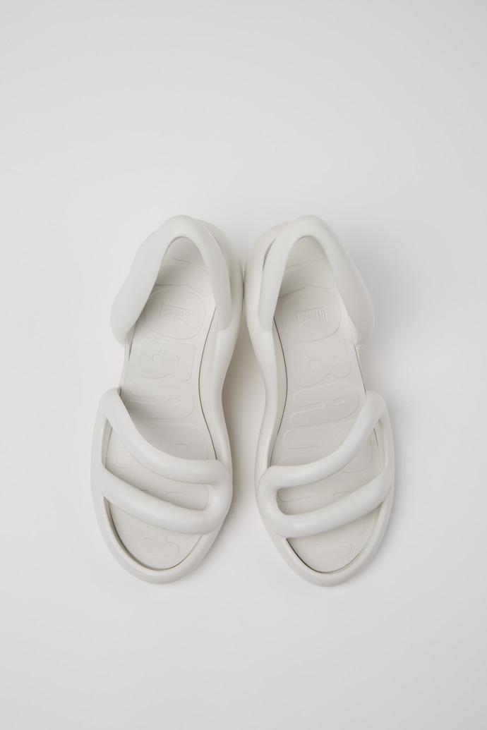 Kobarah White Upper Sandals for Women. modelin üstten görünümü